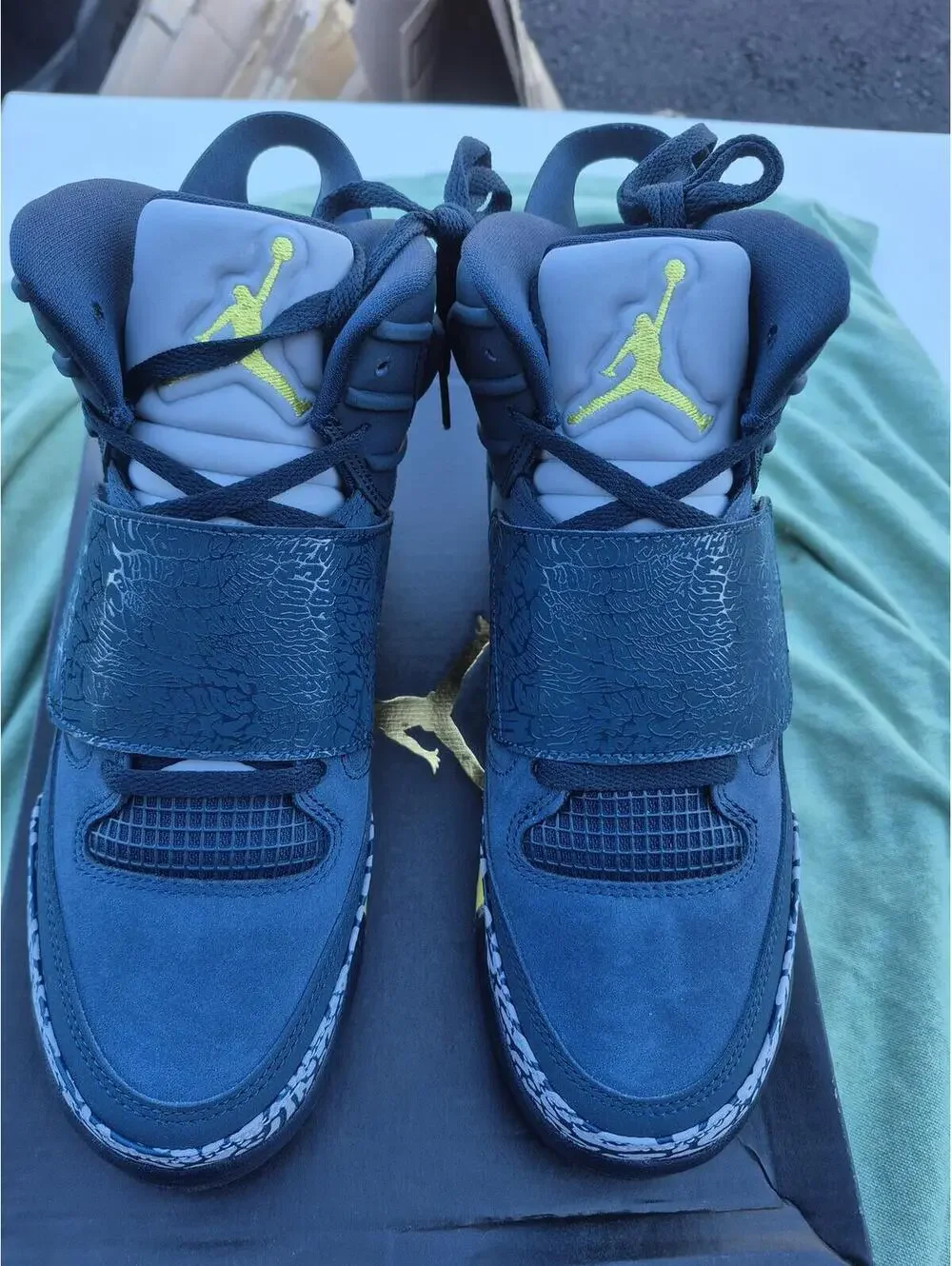 Nike Air Jordan Son Of Mars GS Shoe Armory Navy/White SZ 6Y